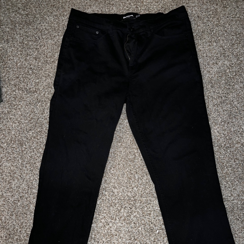 Brand new, unworn RSQ jeans without tags